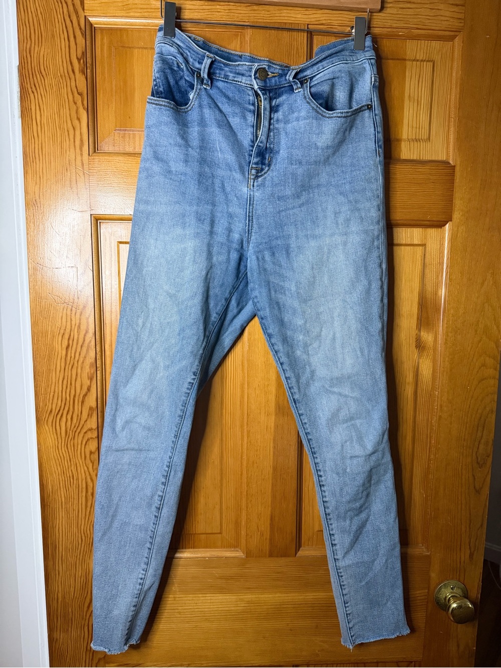 BDG Urban Outfitter Jeans – Light Wash Denim